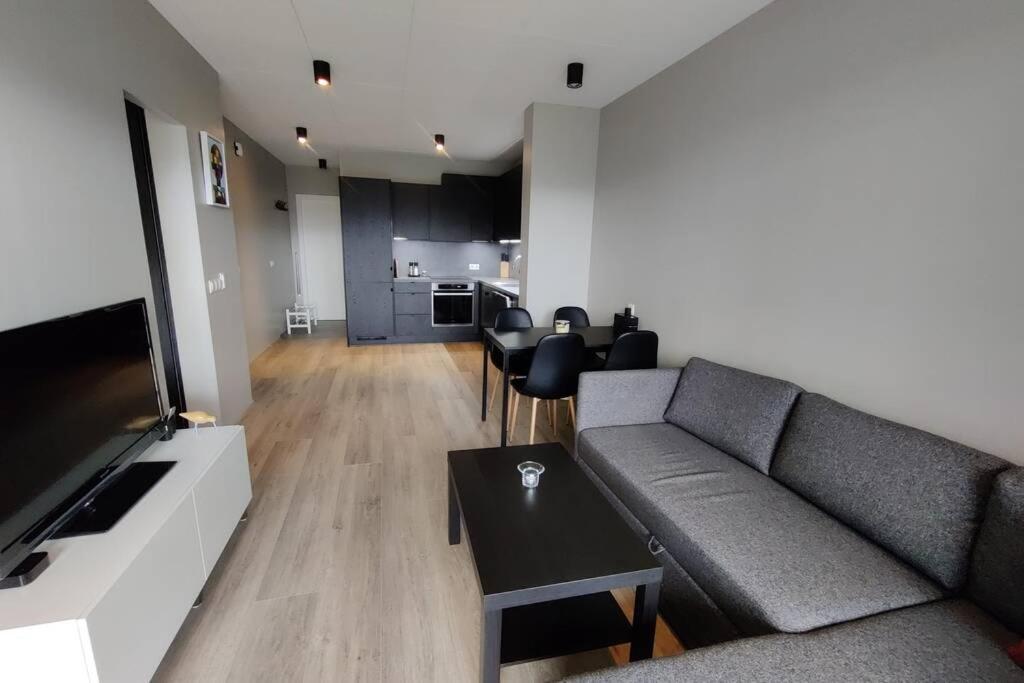 Geirþrutharhagi One Bedroom Apartment Акурейри Екстериор снимка